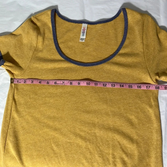 NWTs LuLaRoe yellow with purple trim size medium shirt soft round neck - Picture 6 of 7